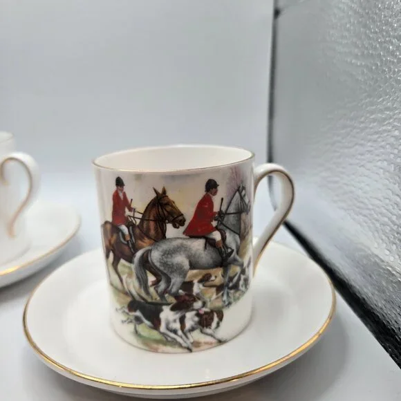 Vintage Royal Tuscan Tally-ho mini cups & saucers 3 in all - Picture 10 of 13